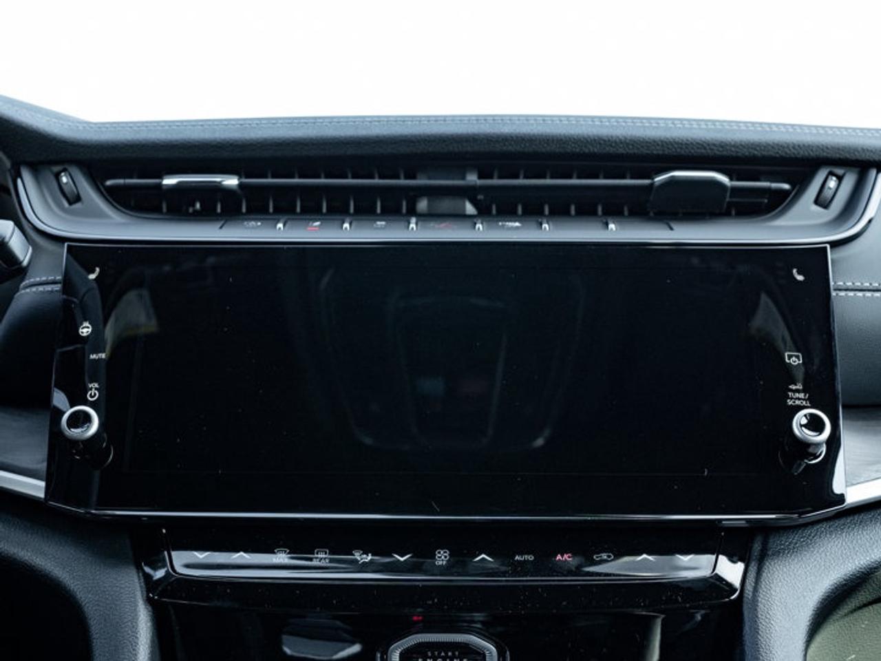 2026 Jeep Grand Cherokee Altitude Photo