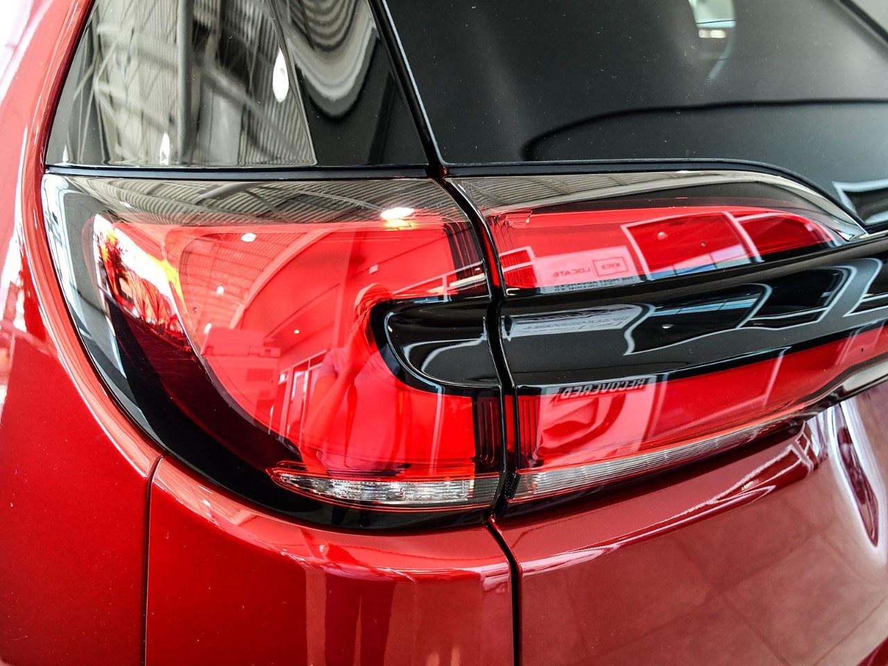 2027 Chrysler Pacifica Select FWD Photo
