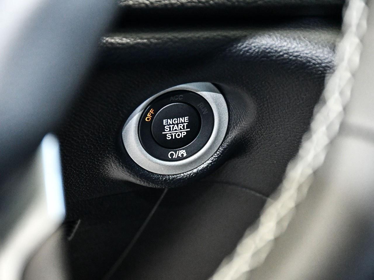 2027 Chrysler Pacifica Select FWD Photo