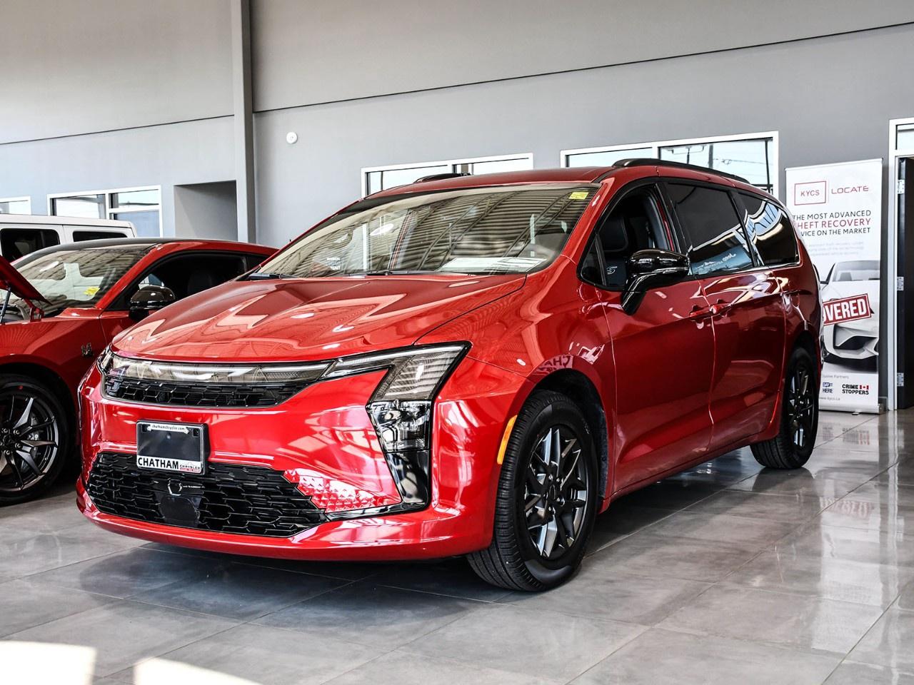 2027 Chrysler Pacifica Select FWD Photo