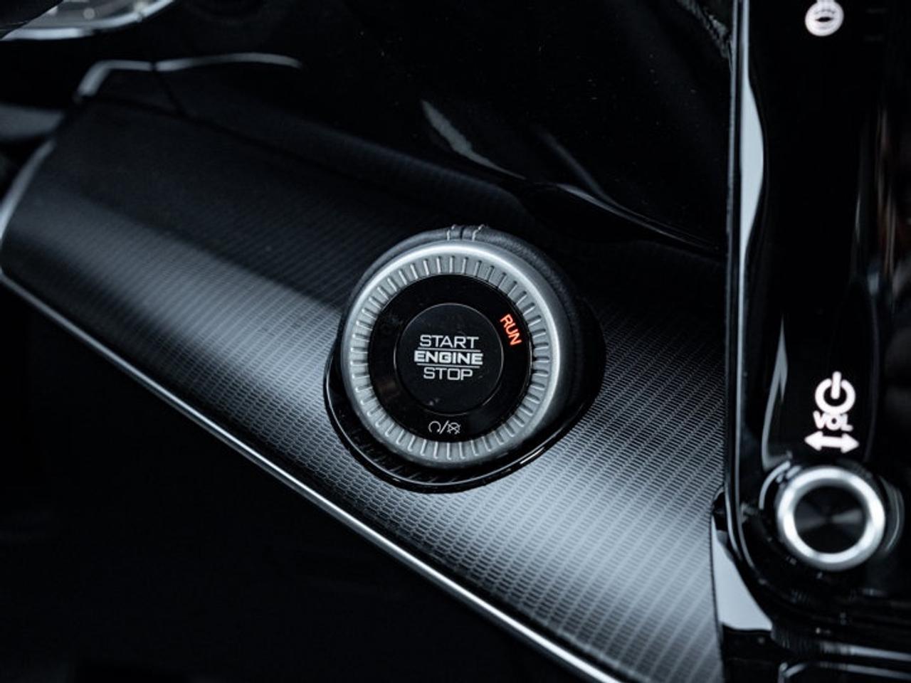 2026 Jeep Grand Wagoneer L Summit Obsidian Photo