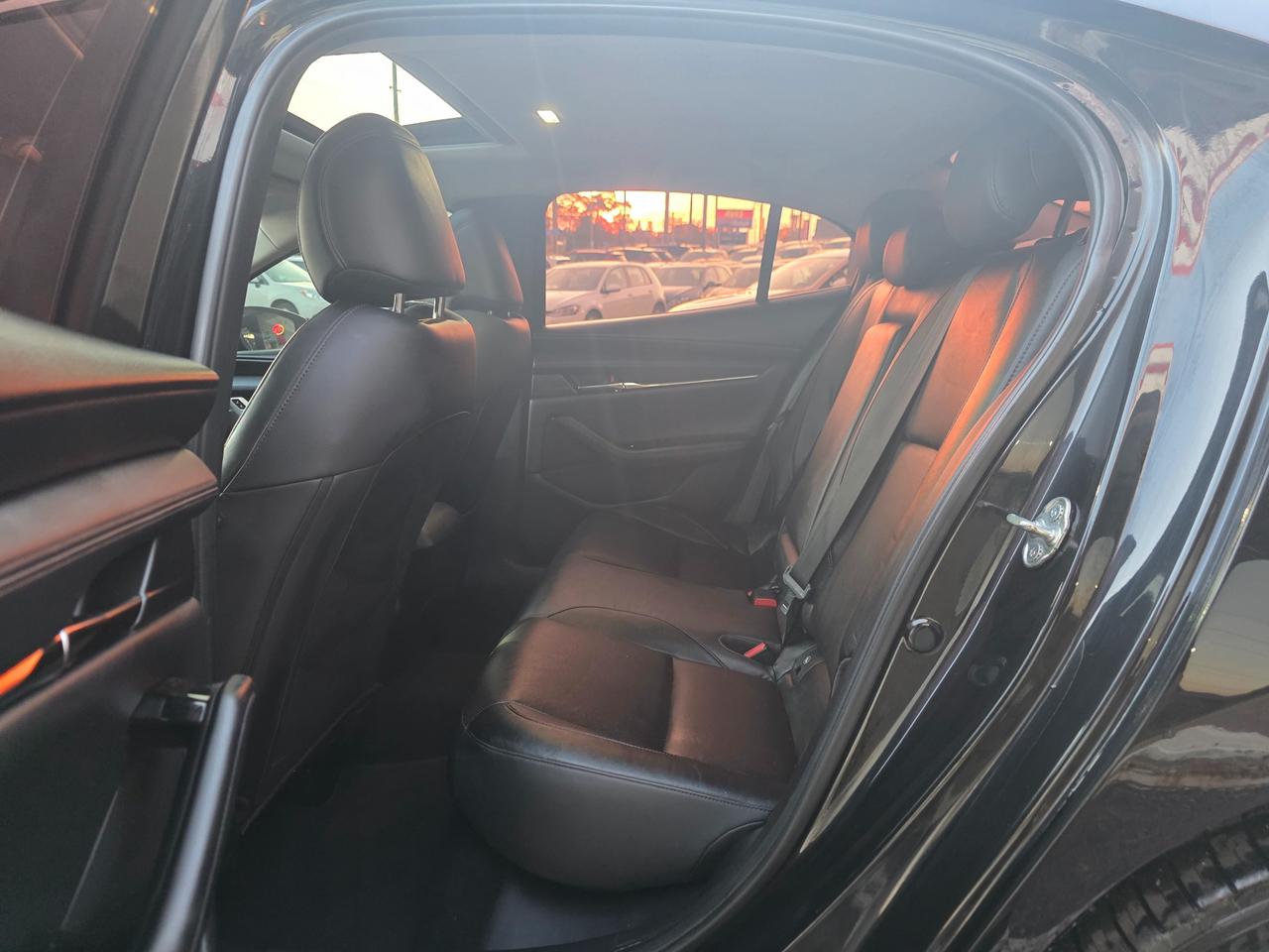 2019 Mazda MAZDA3 GT One Owner | Dealer Serviced | Leather | Sunroof | Navi Photo