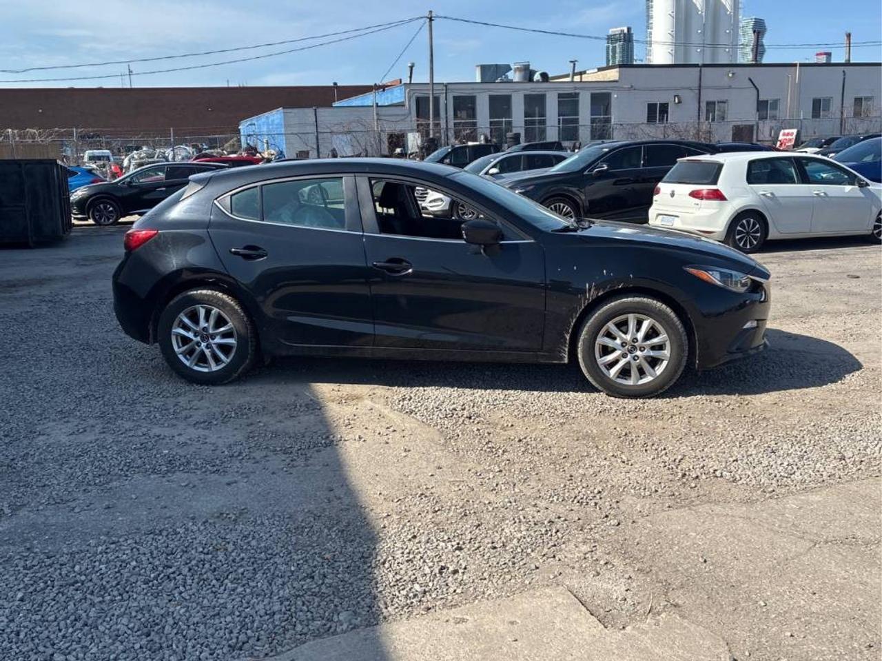 2016 Mazda MAZDA3 GS One Owner | Accident Free | Backup Camera | Heated Seats Photo4