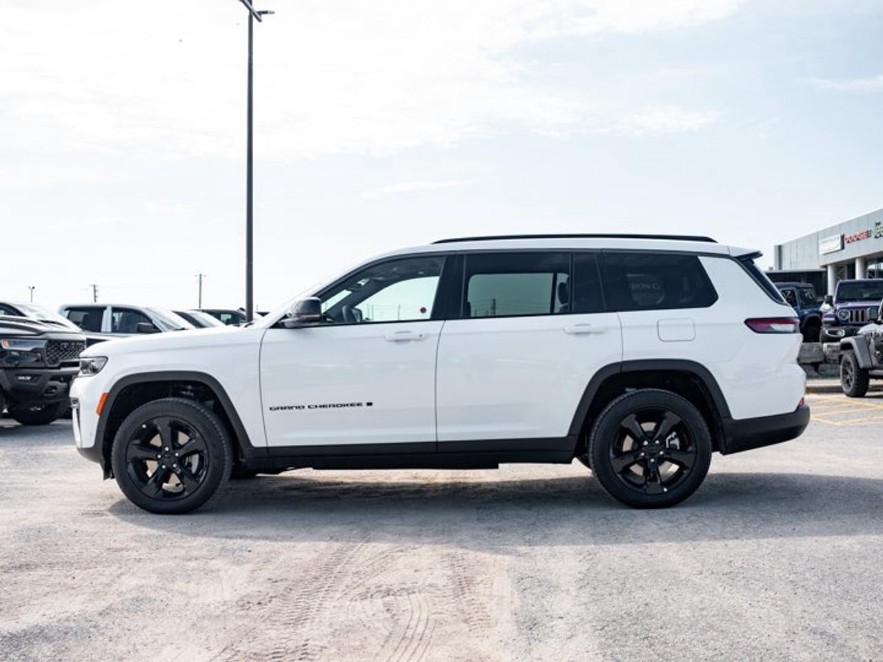 2026 Jeep Grand Cherokee L Limited Photo