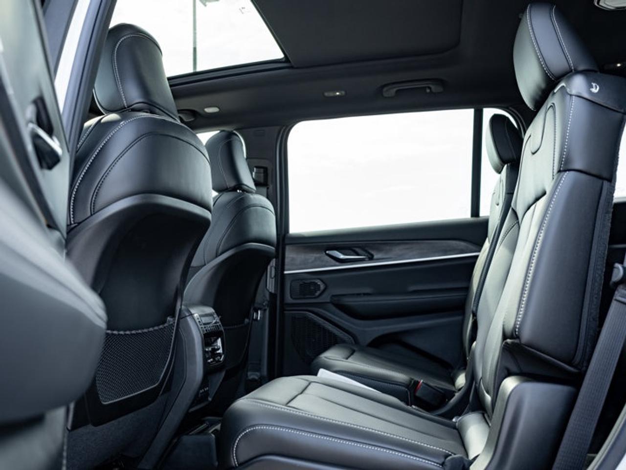 2026 Jeep Grand Cherokee L Limited Photo
