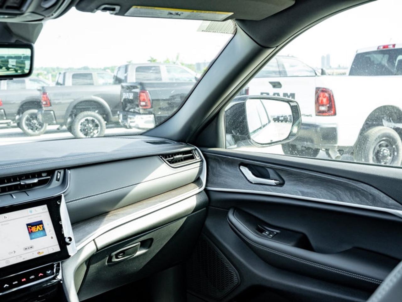 2026 Jeep Grand Cherokee L Limited Photo