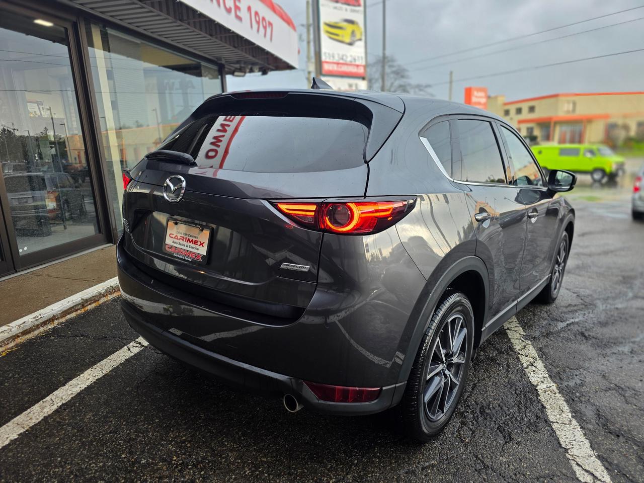 2018 Mazda CX-5 GT ONLY 18,000km! | One Owner | Accident Free |  AWD Photo