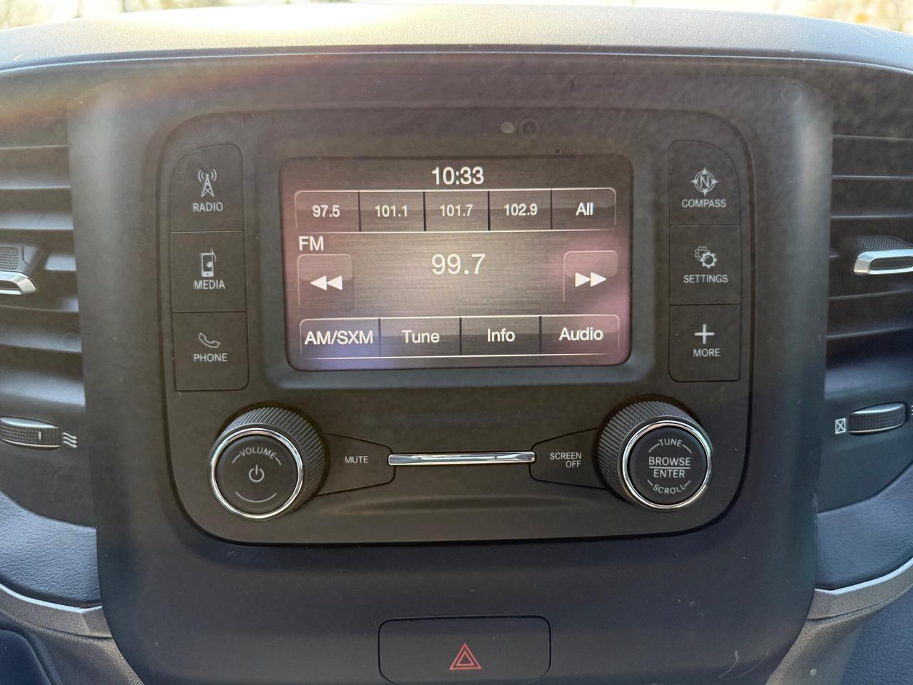 2022 RAM 1500 Tradesman V6! Ext Cab! Photo
