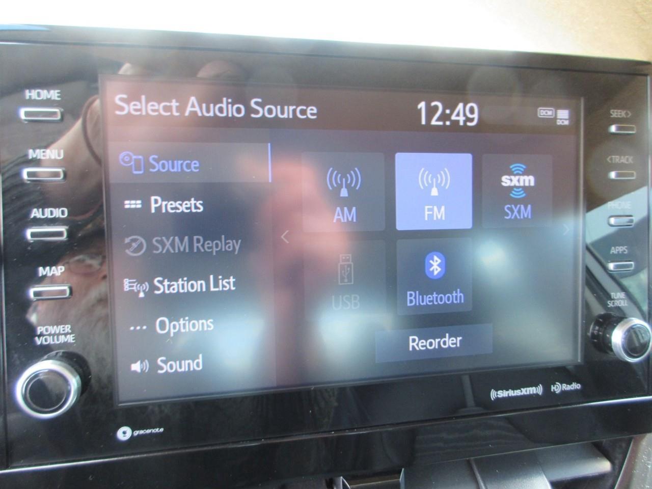 2024 Toyota Camry SE Photo