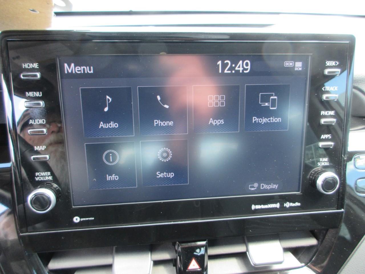2024 Toyota Camry SE Photo