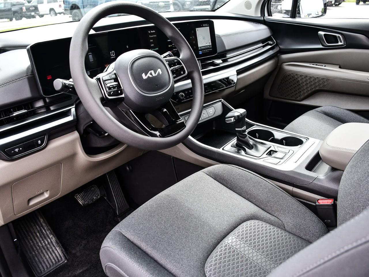 2026 Kia Carnival 2026 Kia Carnival – LX Photo