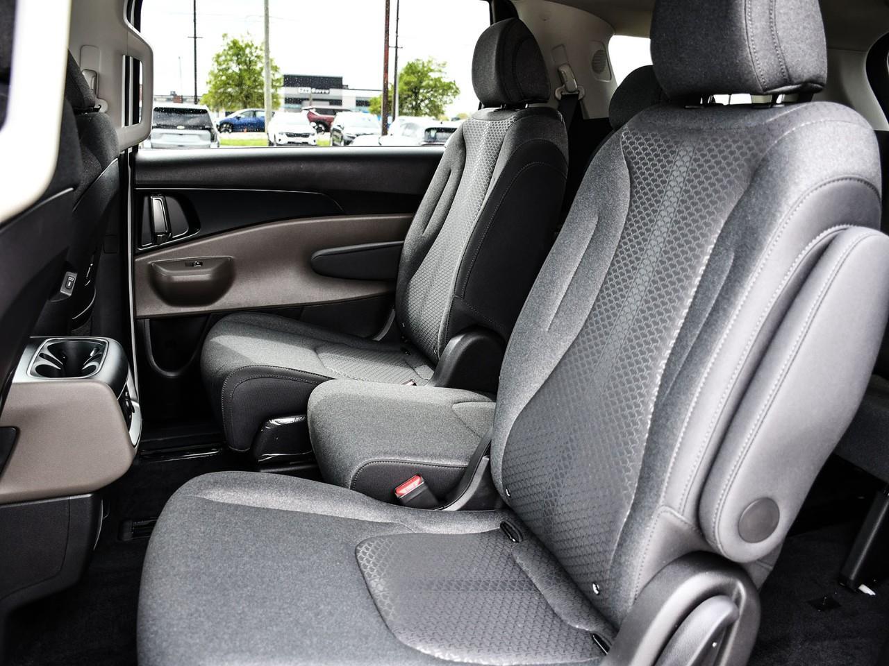 2026 Kia Carnival 2026 Kia Carnival – LX Photo