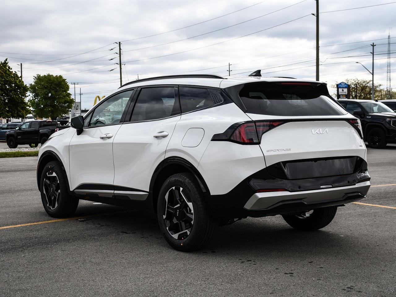 2026 Kia Sportage Hybrid 2026 Kia Sportage Hybrid – EX Premium Photo3
