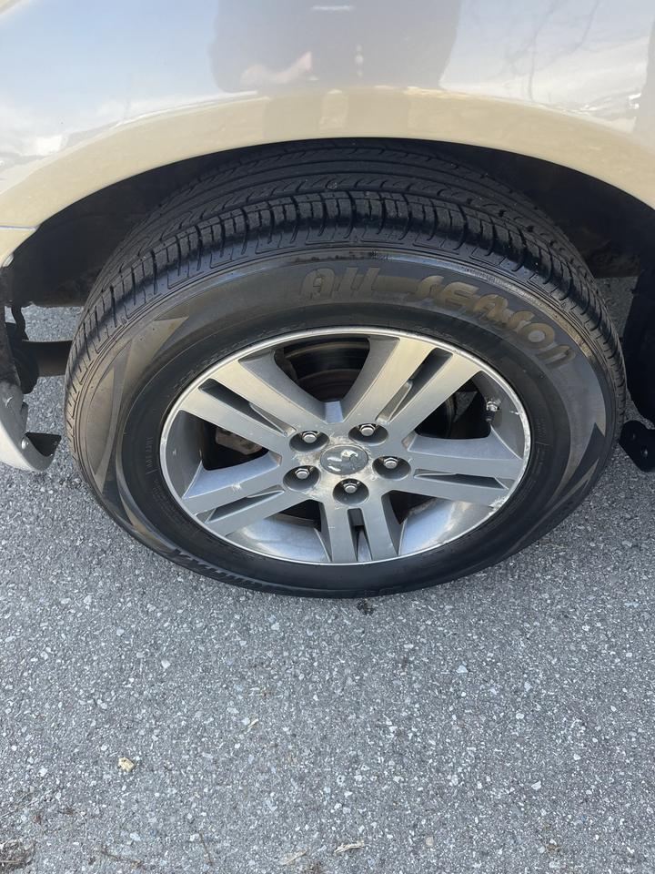 2010 Dodge Grand Caravan SE    STOW  N  GO Photo
