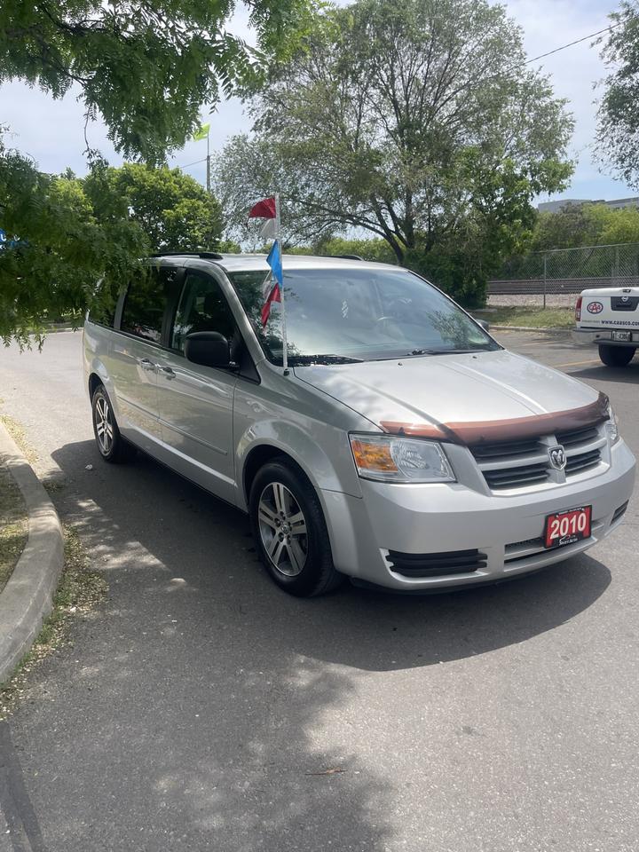 2010 Dodge Grand Caravan SE    STOW  N  GO Photo4