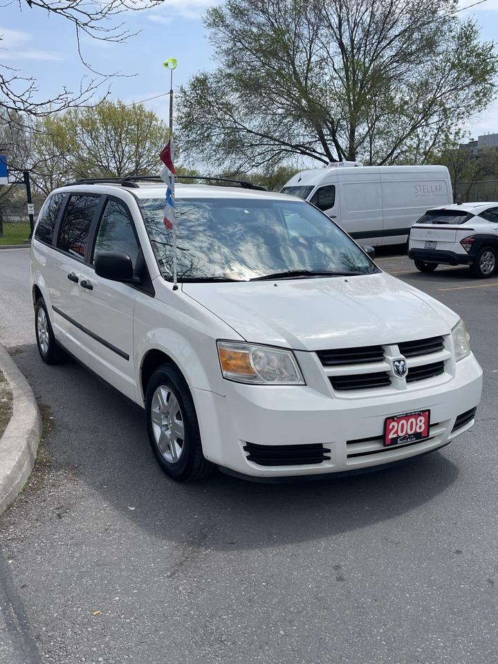 2008 Dodge Grand Caravan SE   STOW N GO   NO ACCIDENTS Photo4
