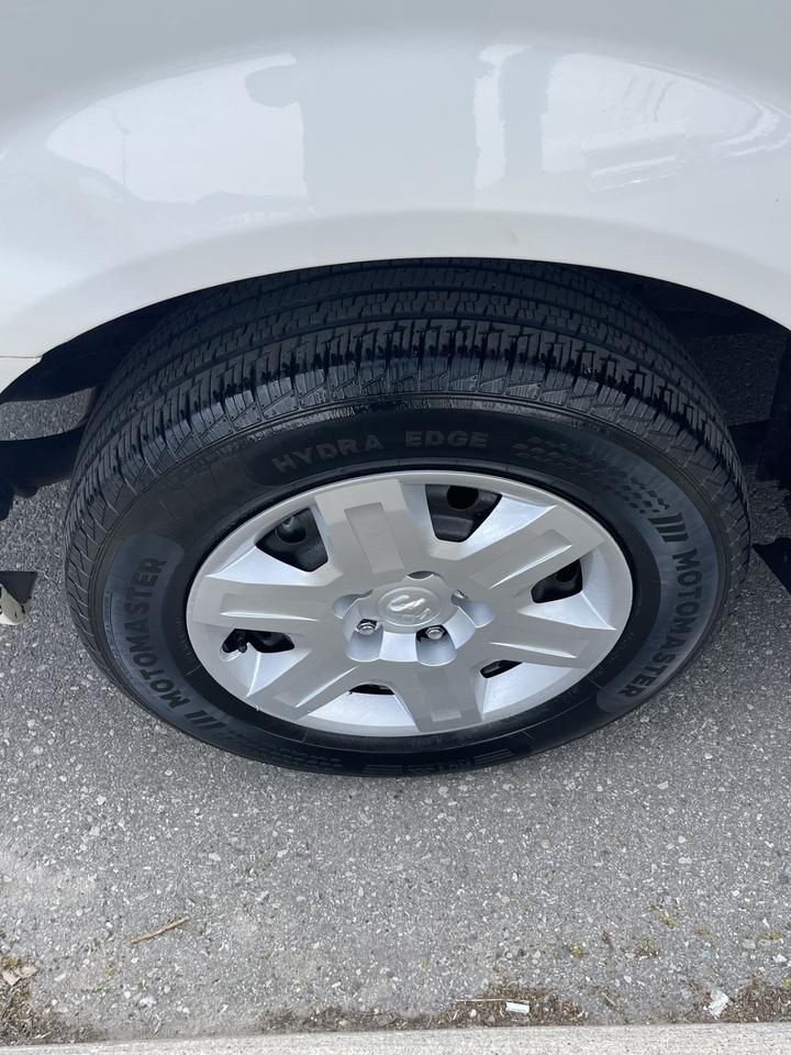 2008 Dodge Grand Caravan SE   STOW N GO   NO ACCIDENTS Photo