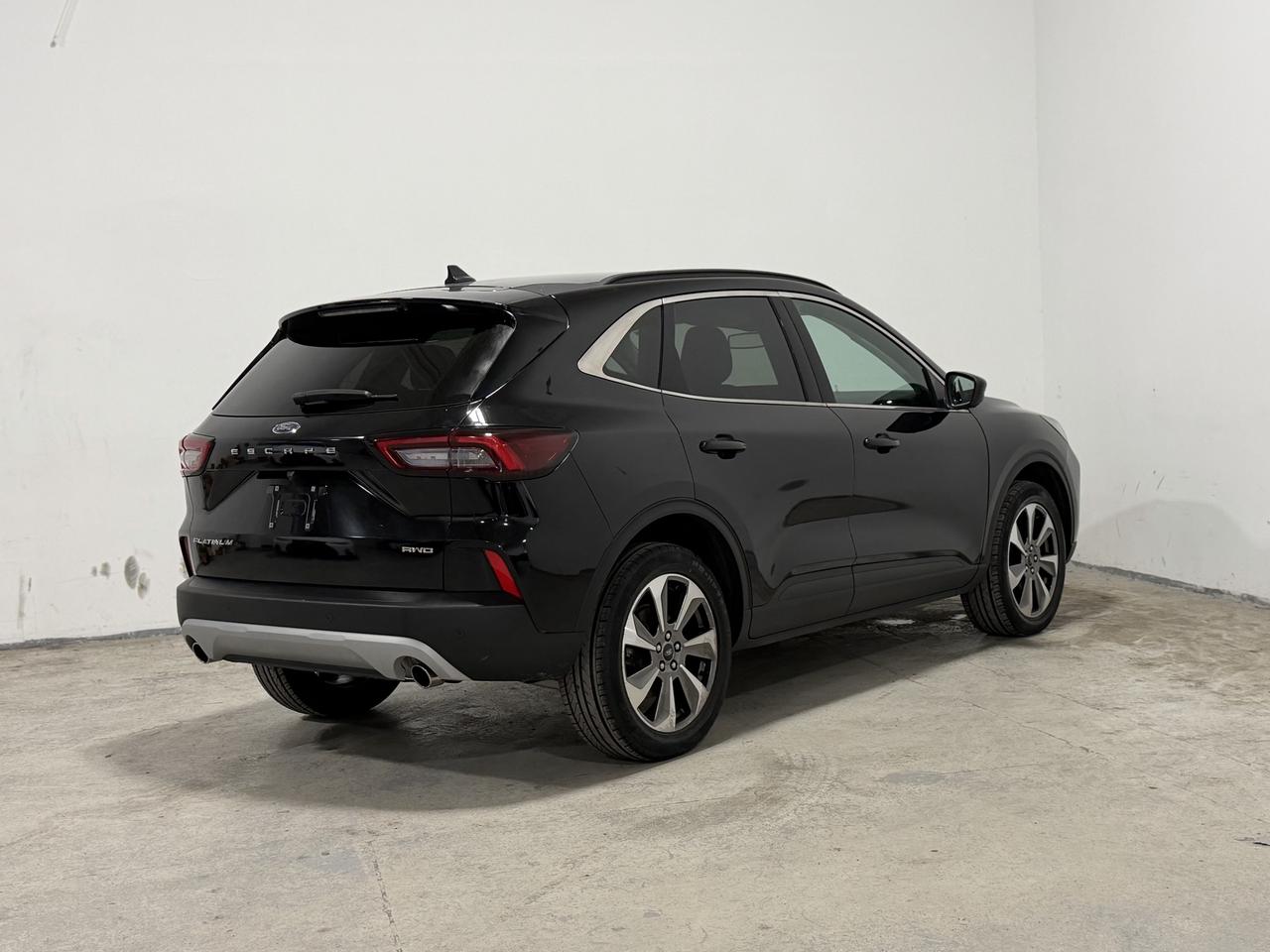 2024 Ford Escape Platinum AWD Photo