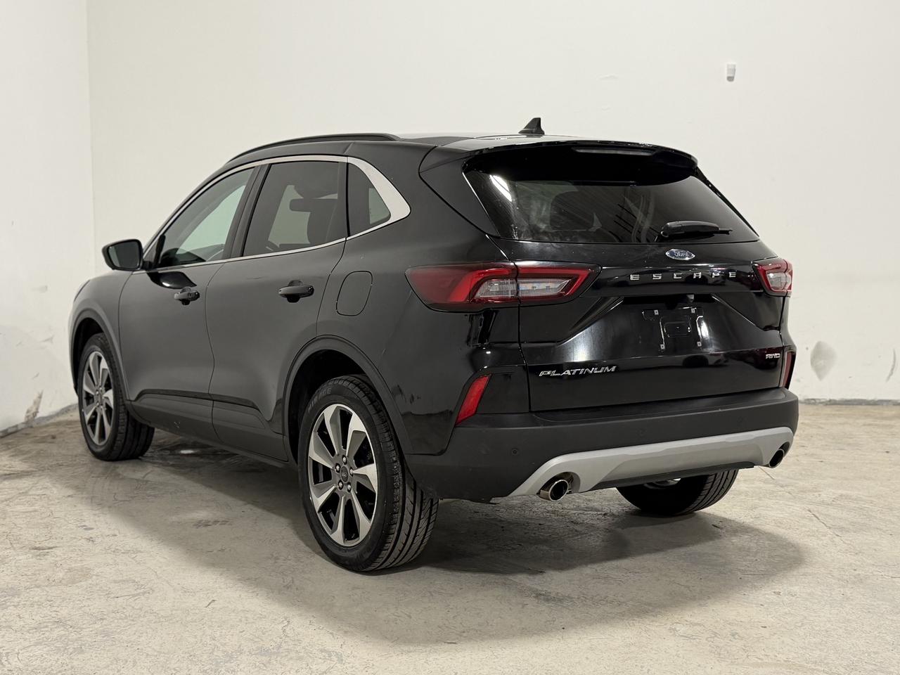 2024 Ford Escape Platinum AWD Photo4