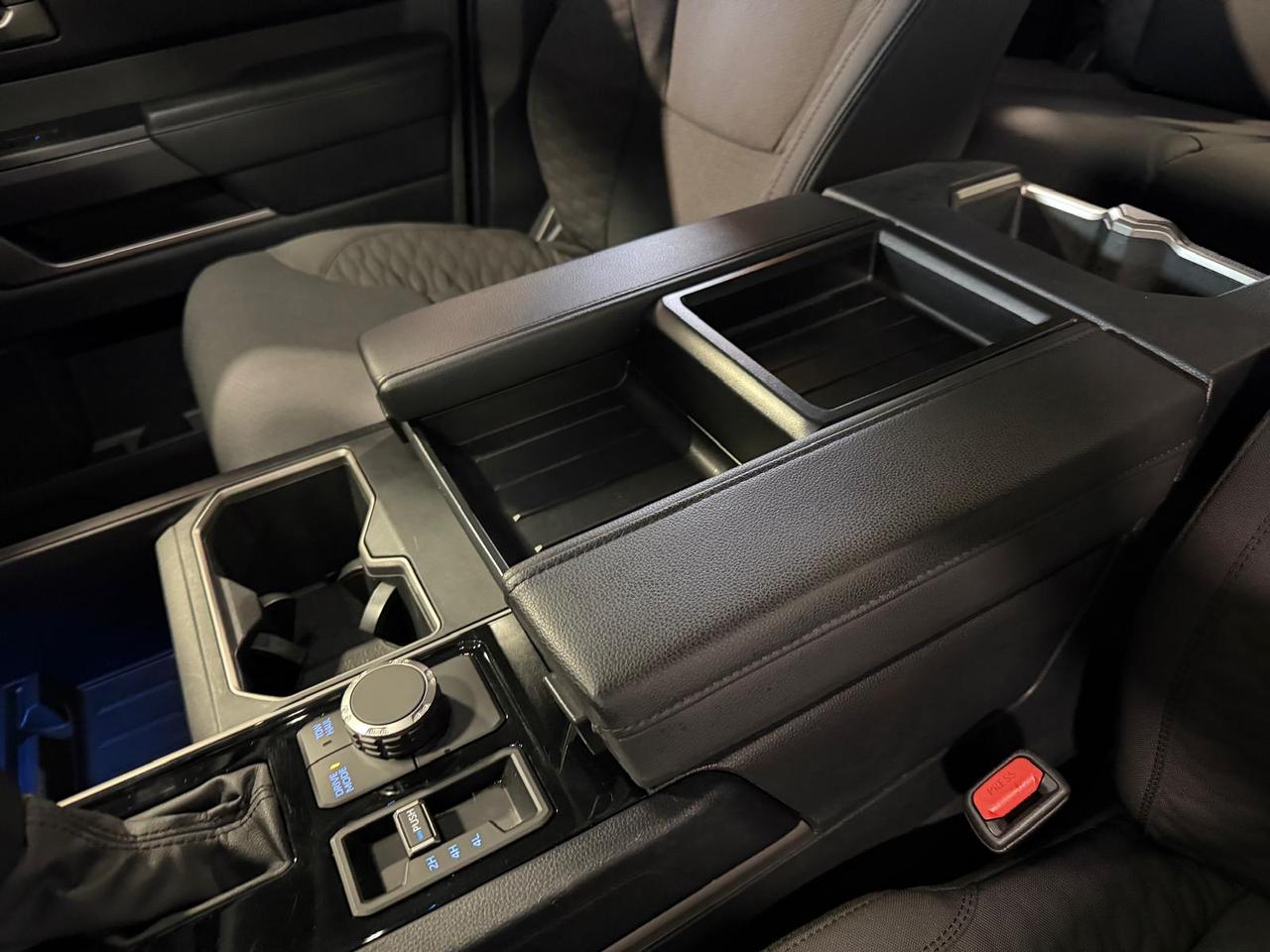 2024 Toyota Tundra SR5 Photo