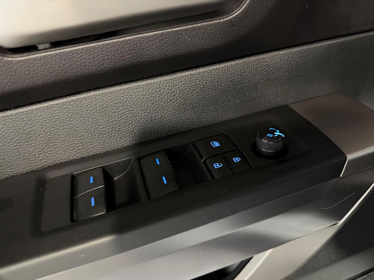 2024 Toyota Tundra SR5 Photo