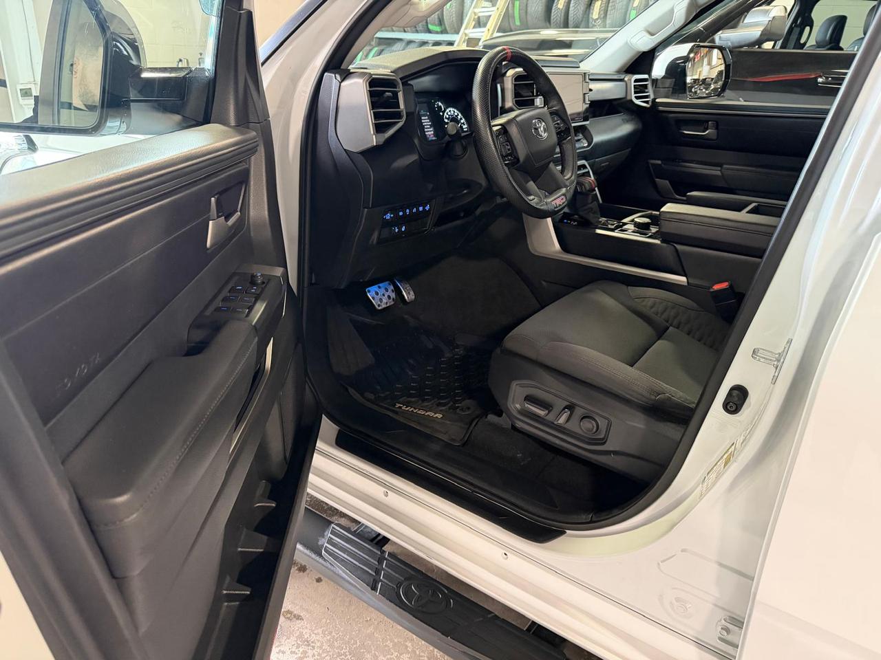 2024 Toyota Tundra SR5 Photo