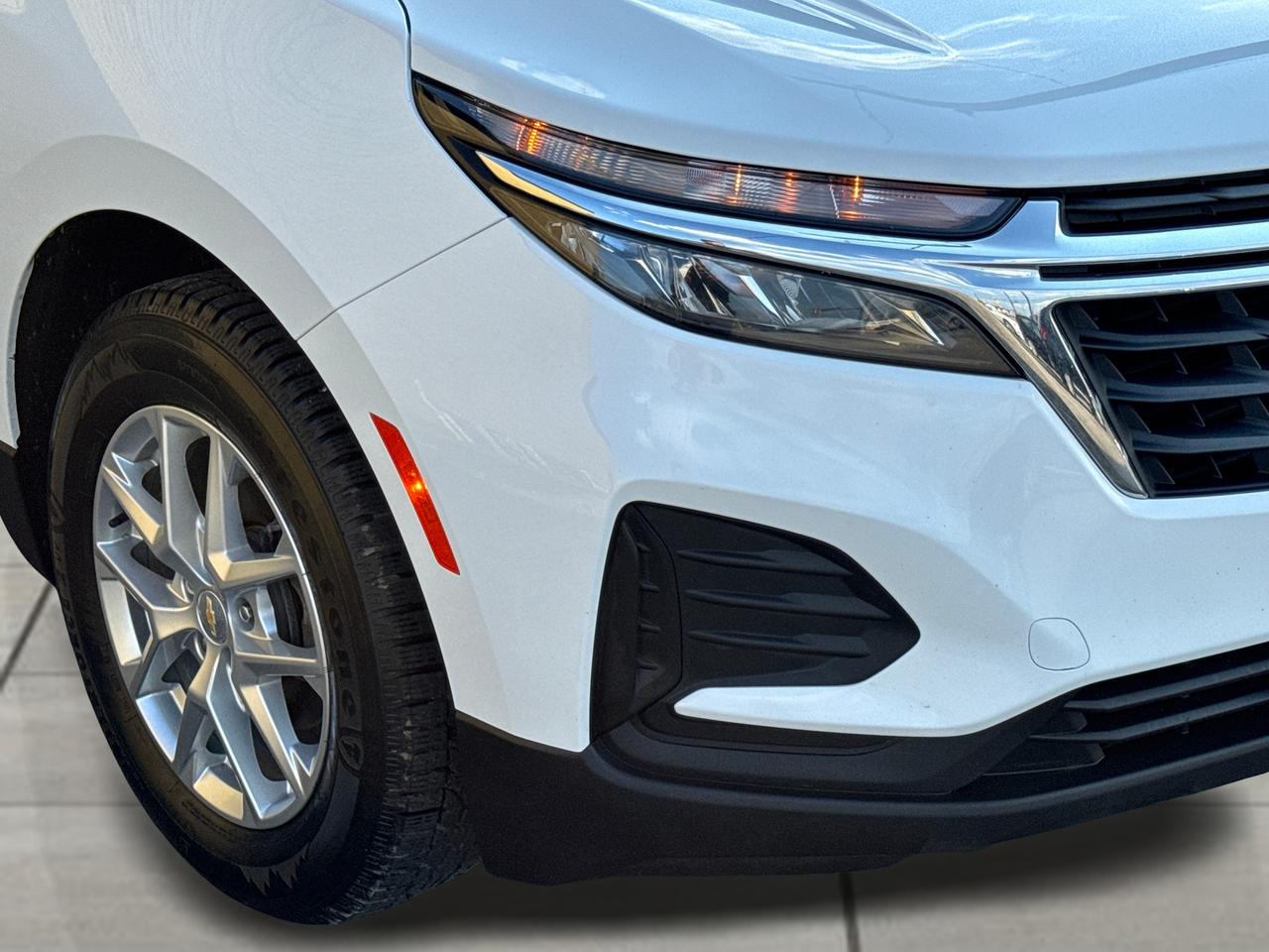 2022 Chevrolet Equinox LS+ONE OWNER+CLEAN CARFAX+ApplePlay Photo