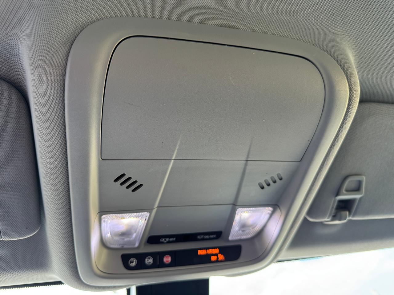 2022 Chevrolet Equinox LS+ONE OWNER+CLEAN CARFAX+ApplePlay Photo