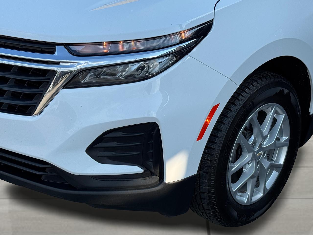 2022 Chevrolet Equinox LS+ONE OWNER+CLEAN CARFAX+ApplePlay Photo