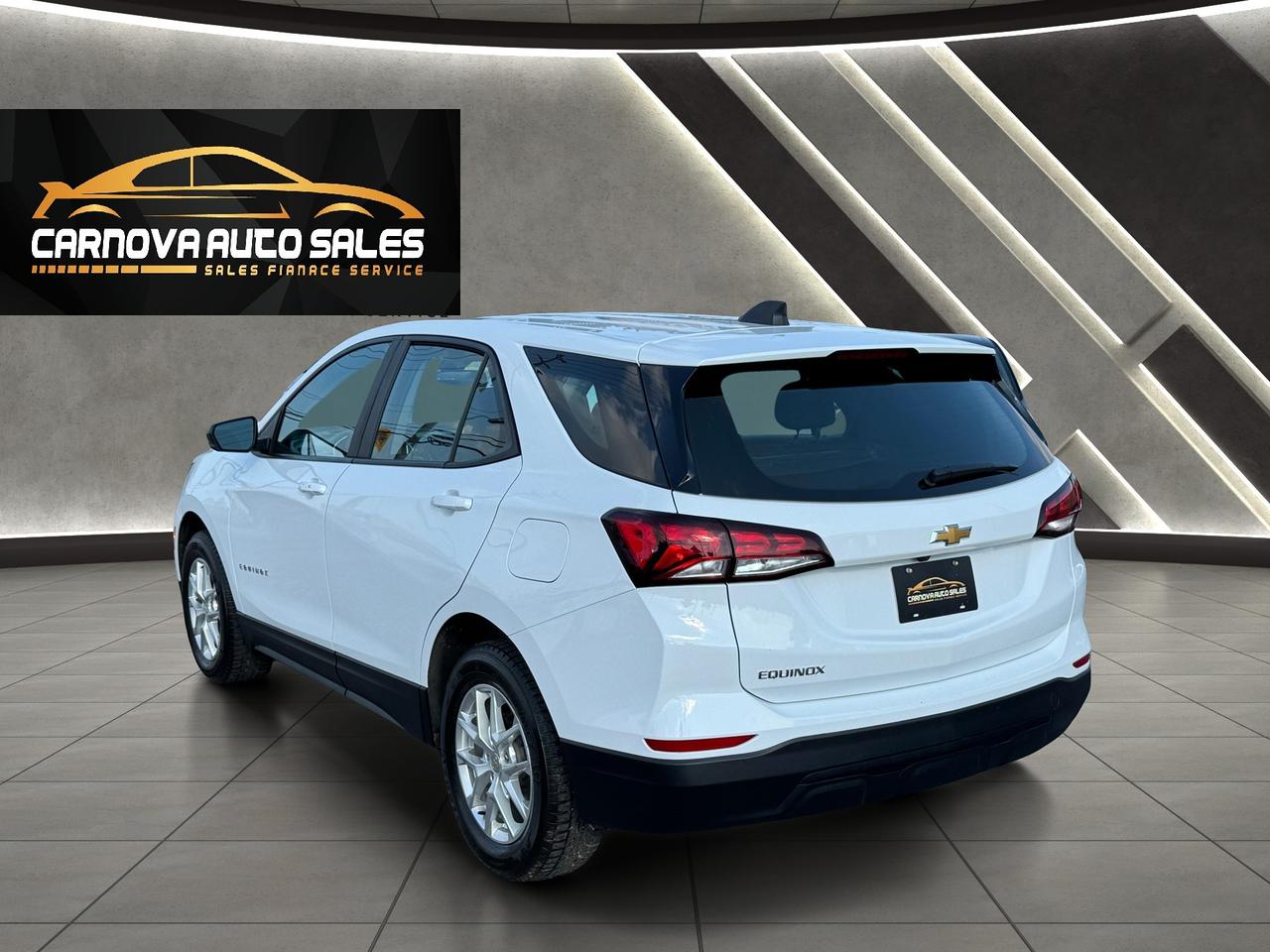 2022 Chevrolet Equinox LS+ONE OWNER+CLEAN CARFAX+ApplePlay Photo