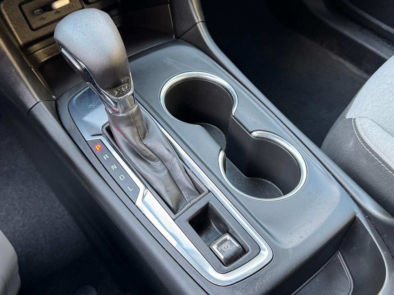 2022 Chevrolet Equinox LS+ONE OWNER+CLEAN CARFAX+ApplePlay Photo