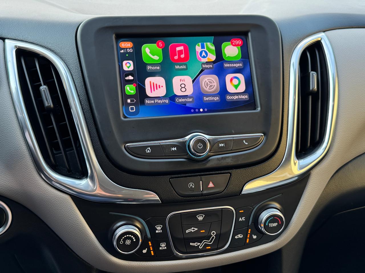 2022 Chevrolet Equinox LS+ONE OWNER+CLEAN CARFAX+ApplePlay Photo