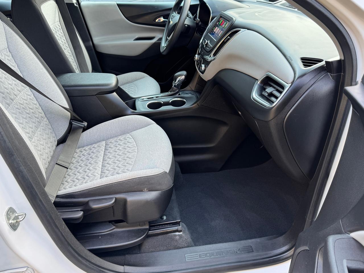 2022 Chevrolet Equinox LS+ONE OWNER+CLEAN CARFAX+ApplePlay Photo