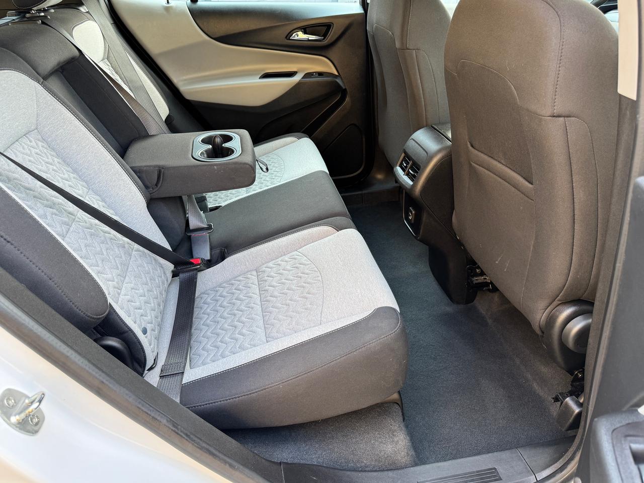 2022 Chevrolet Equinox LS+ONE OWNER+CLEAN CARFAX+ApplePlay Photo