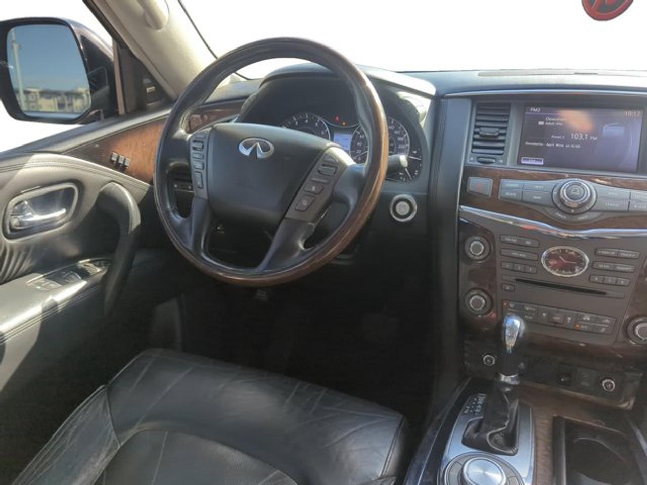 2013 Infiniti QX56 8-pass - Photo #14