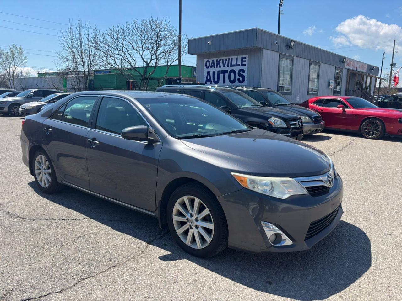 2014 Toyota Camry XLE 4dr Sdn I4 Auto XLE Photo