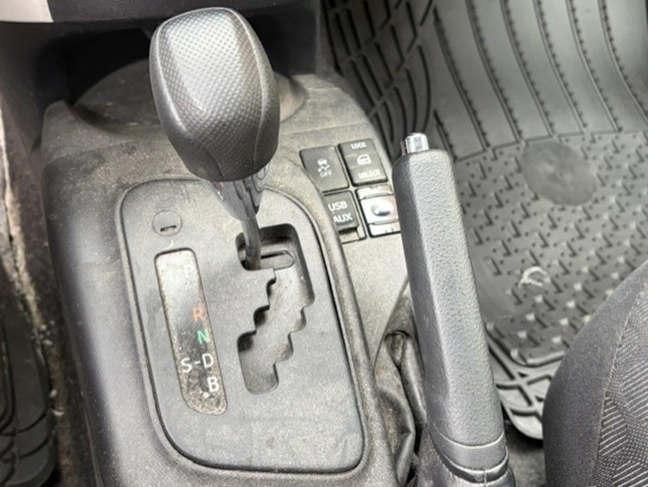 2012 Scion iQ 3dr HB Photo
