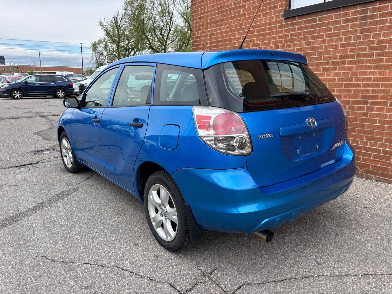 2007 Toyota Matrix 5dr Wgn Auto Photo