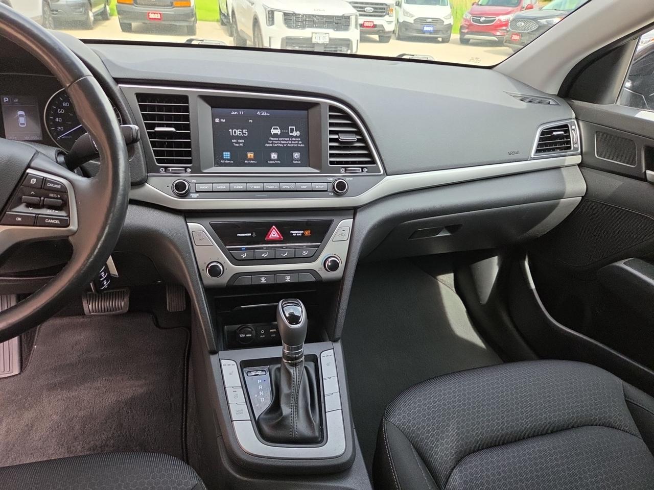 2017 Hyundai Elantra GL Photo