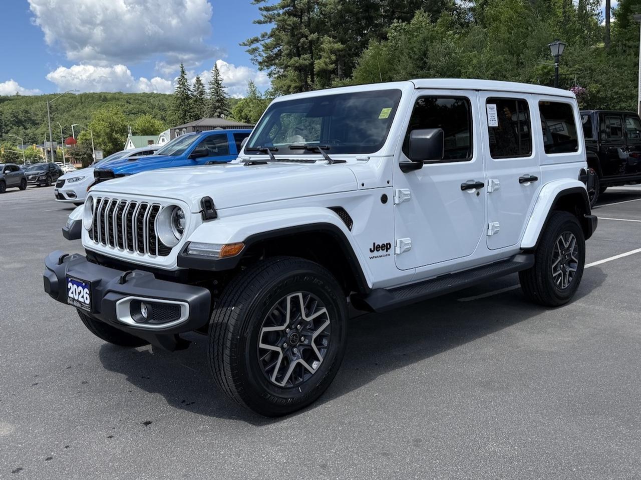 2026 Jeep Wrangler SAHARA 4X4 Photo