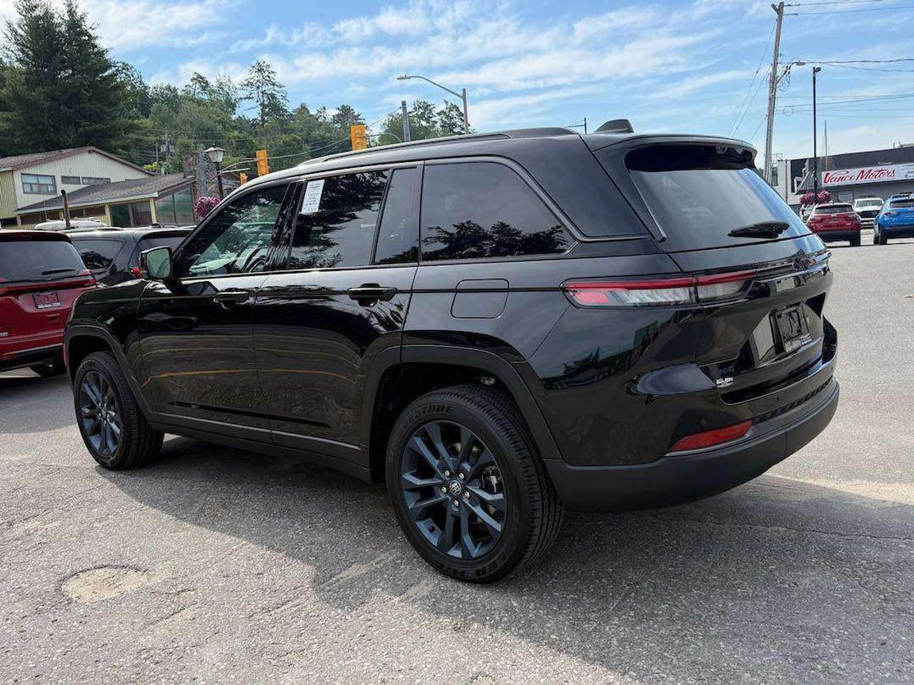 2026 Jeep Grand Cherokee 85th Anniversary 4x4 Photo