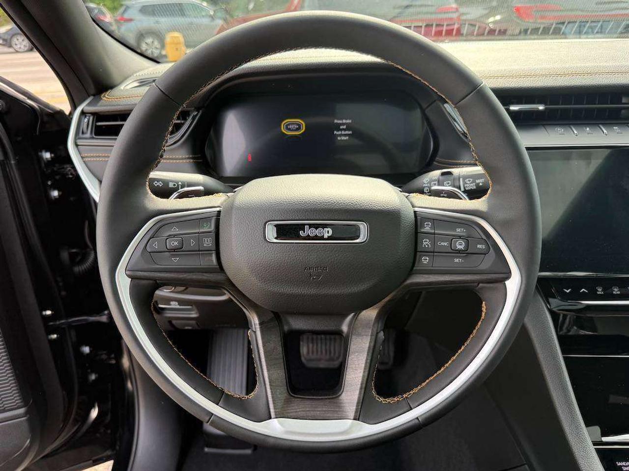2026 Jeep Grand Cherokee 85th Anniversary 4x4 Photo