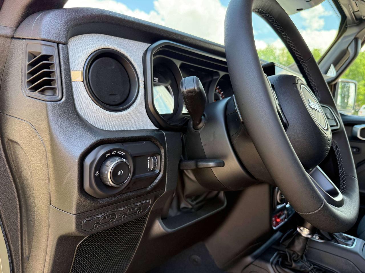 2026 Jeep Wrangler Willys 4 Door 4x4 Photo