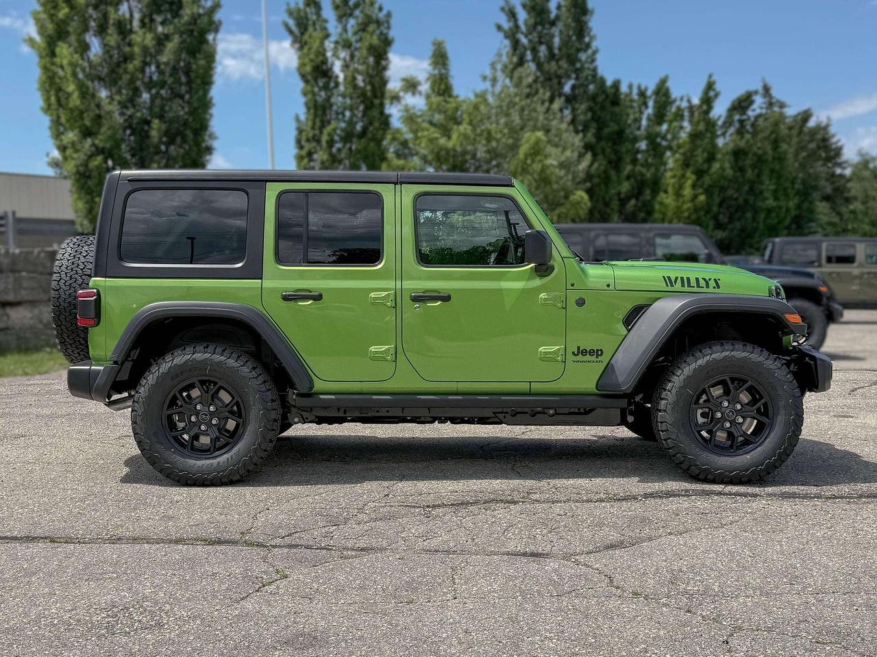 2026 Jeep Wrangler Willys 4 Door 4x4 Photo3