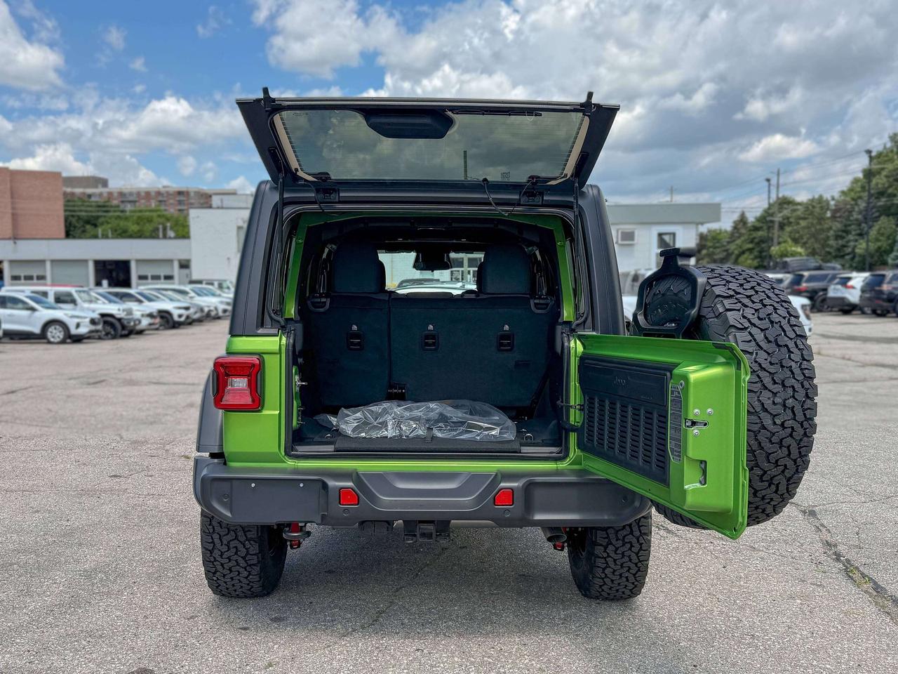 2026 Jeep Wrangler Willys 4 Door 4x4 Photo