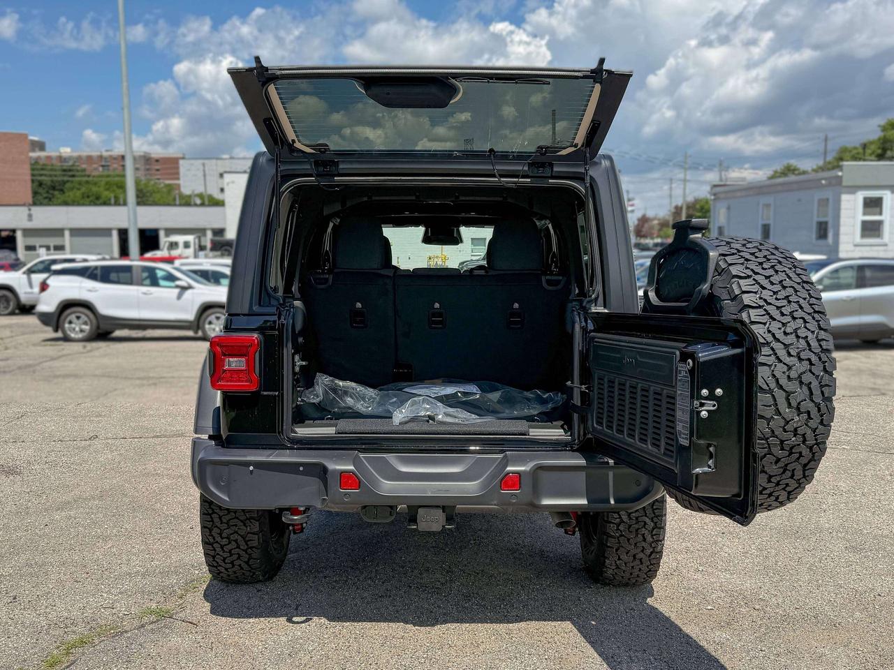2026 Jeep Wrangler Willys 4 Door 4x4 Photo