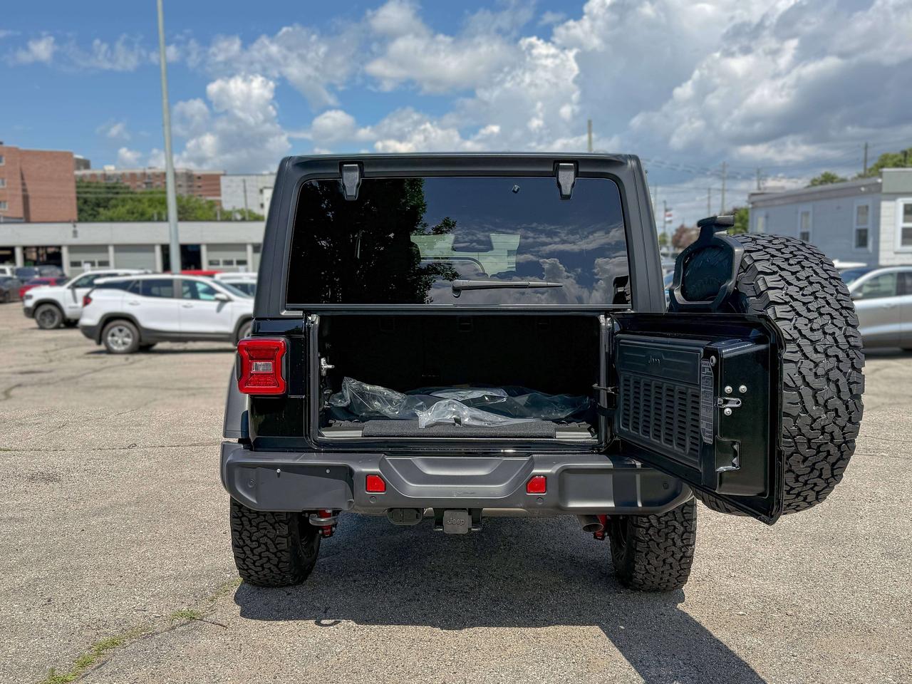 2026 Jeep Wrangler Willys 4 Door 4x4 Photo