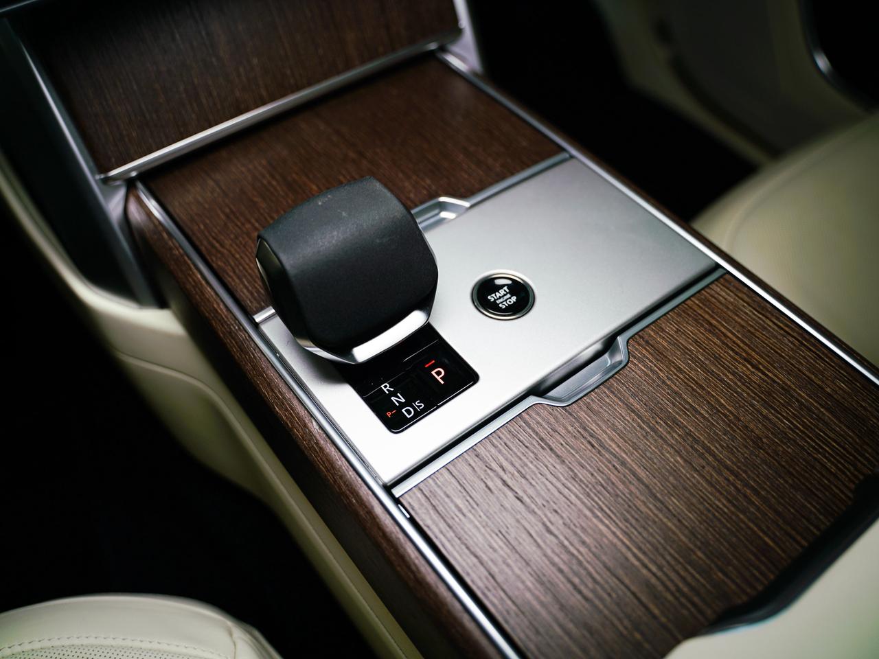2025 Land Rover Range Rover P400 | MERIDIAN | PANO | 23 IN Photo
