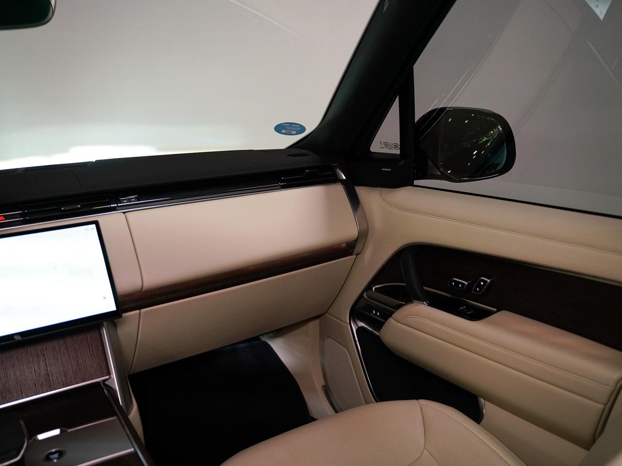 2025 Land Rover Range Rover P400 | MERIDIAN | PANO | 23 IN Photo