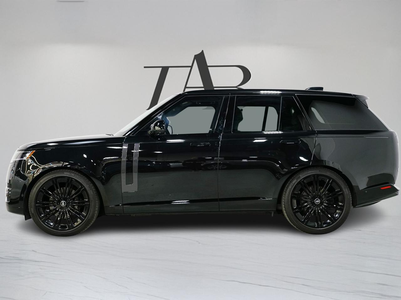 2025 Land Rover Range Rover P400 | MERIDIAN | PANO | 23 IN Photo